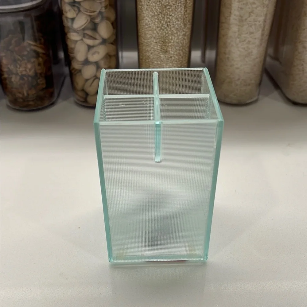 Glass Bathroom accessory set